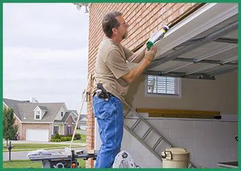 Quality Garage Door Service Framingham, MA 508-738-2596 - door-sid-gr-22m